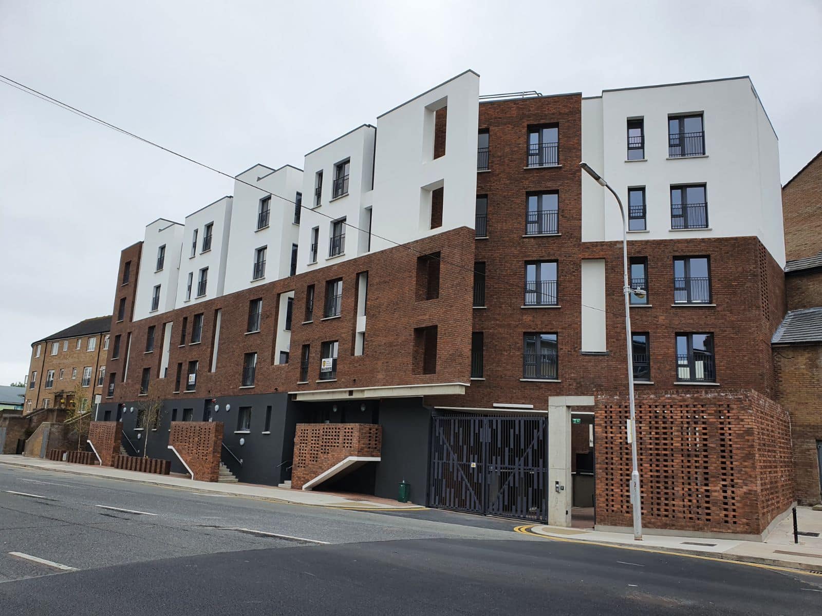 Poplar Row Apartments